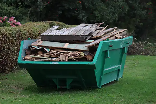 Houtafval container